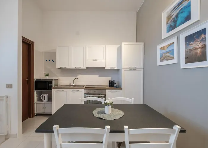 Panoramic View - Moderno Con Terrazza E Wi-fi Вилласимиус